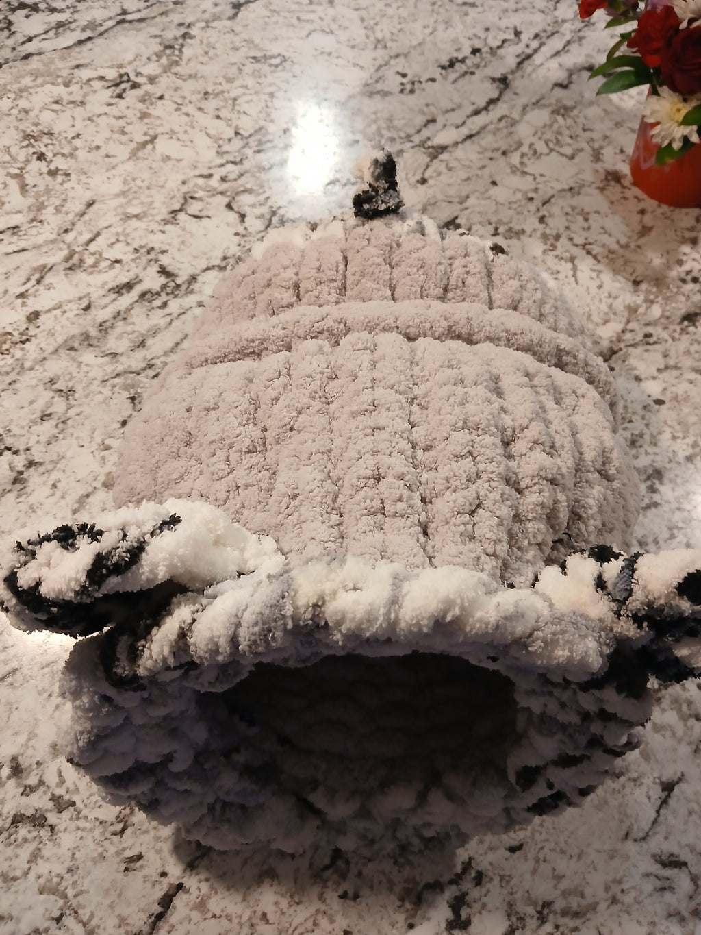 Pet bed